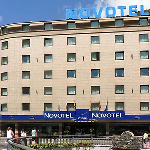 Novotel מלון