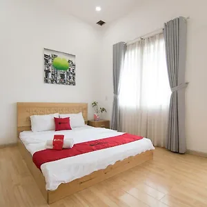 Reddoorz Near Nguyen Hue Walking Street 2 - Dorms Available 3*, Cidade de Ho Chi Minh Vietname